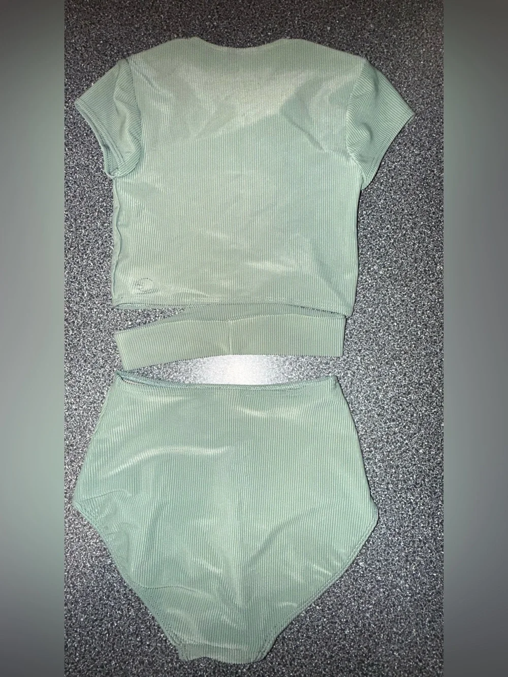 Five Dance Wear 2 Piece Set Ribbed Green Size Child Large Crop Top and Briefs